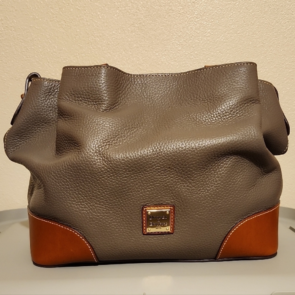 NBU Dooney And Bourke Barlow Satchel In Elephant